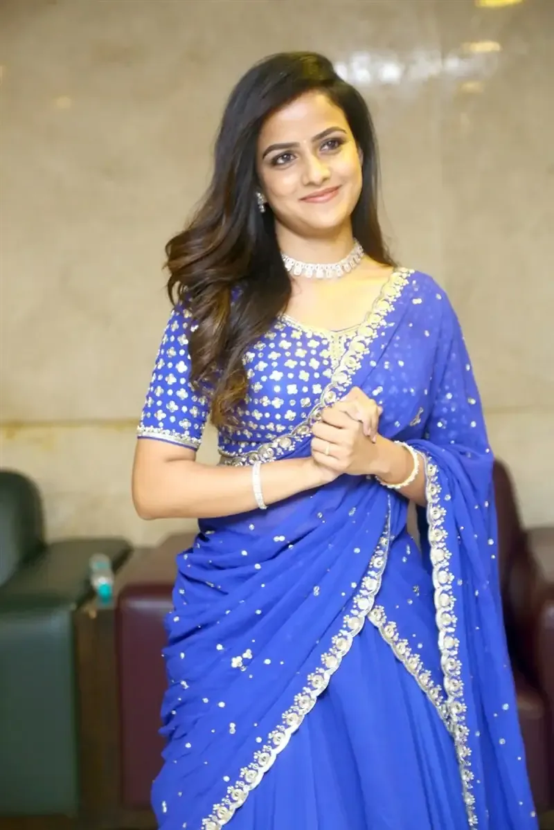 ACTRESS VAISHNAVI CHAITANYA IN BLUE SAREE AT BABY MOVIE PRE RELEASE EVENT 14